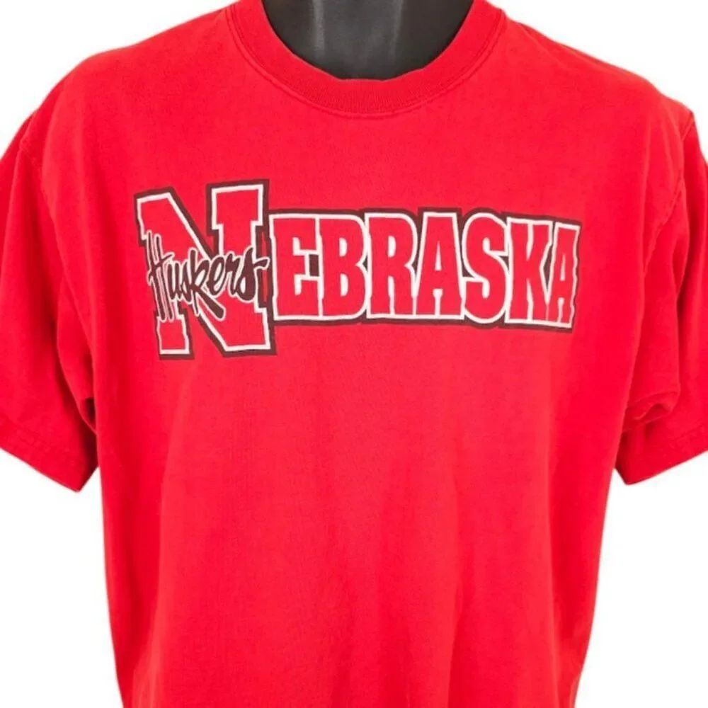Vintage Nebraska Huskers T Shirt Mens Size Large Red Y2K Cornhuskers NCAA